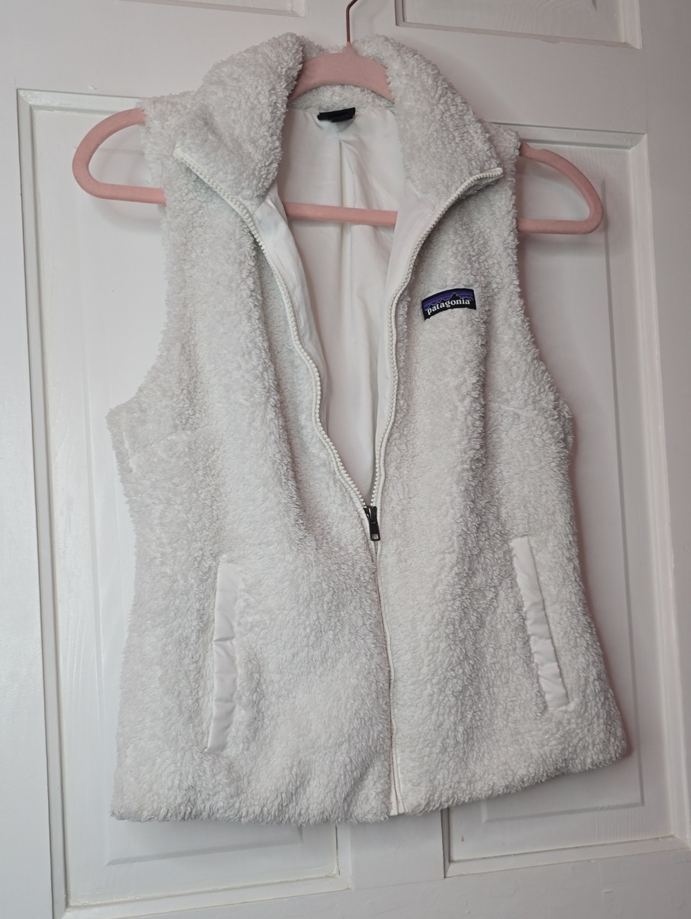 Patagonia Off-White Sherpa Fleece Vest